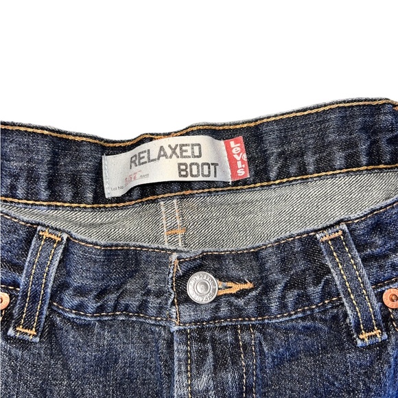 Levi Strauss & Co - Picture 2 of 4